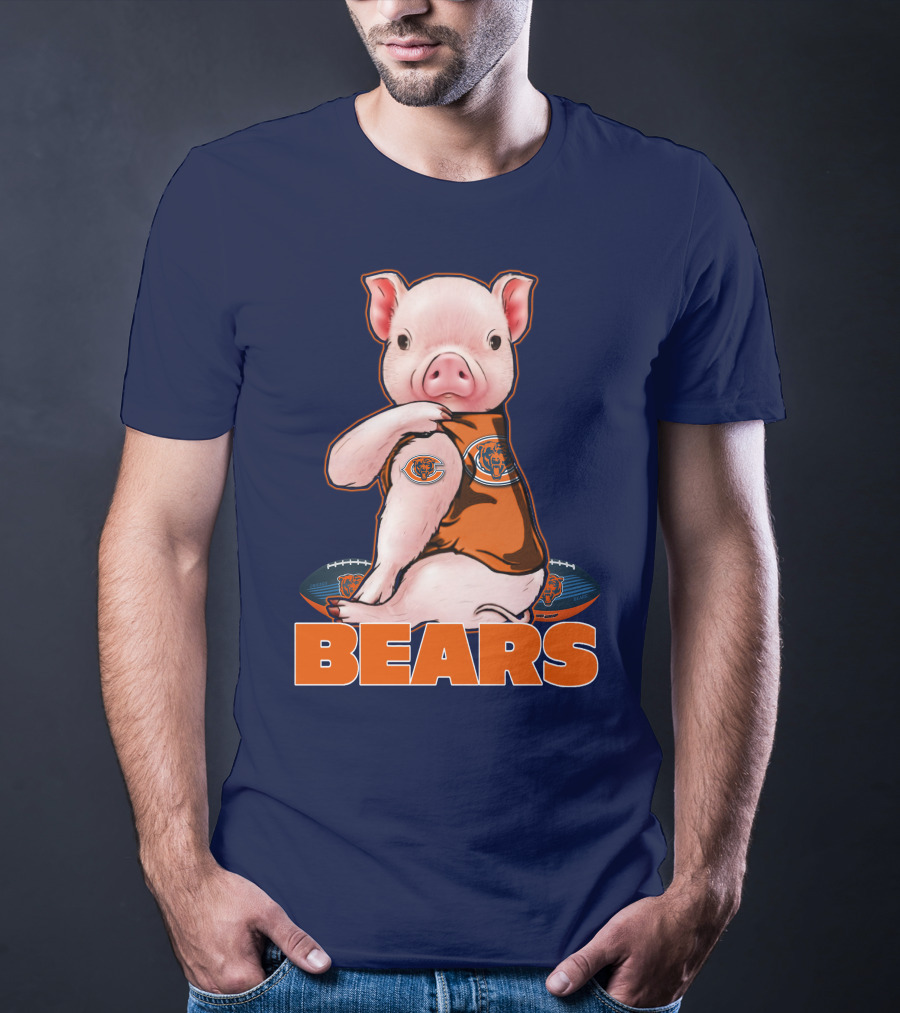 Pig In Chicago Bears Jersey With Football And Logo BEARS T-Shirt