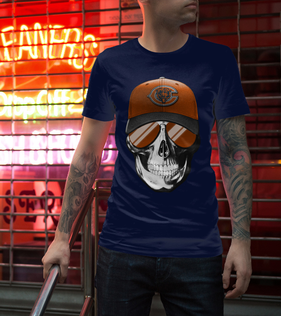 Skull V7 Chicago Bears Cap And Sunglasses T-Shirt