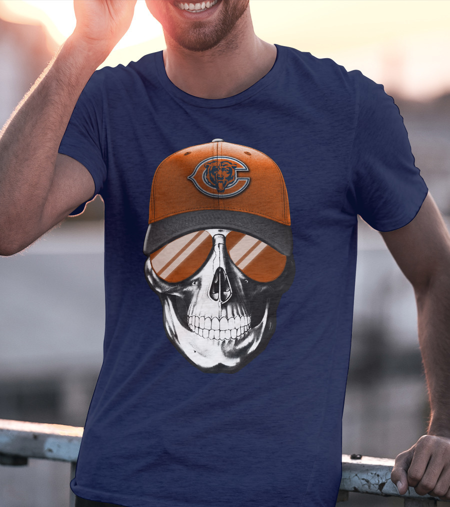 Skull V7 Chicago Bears Cap And Sunglasses T-Shirt