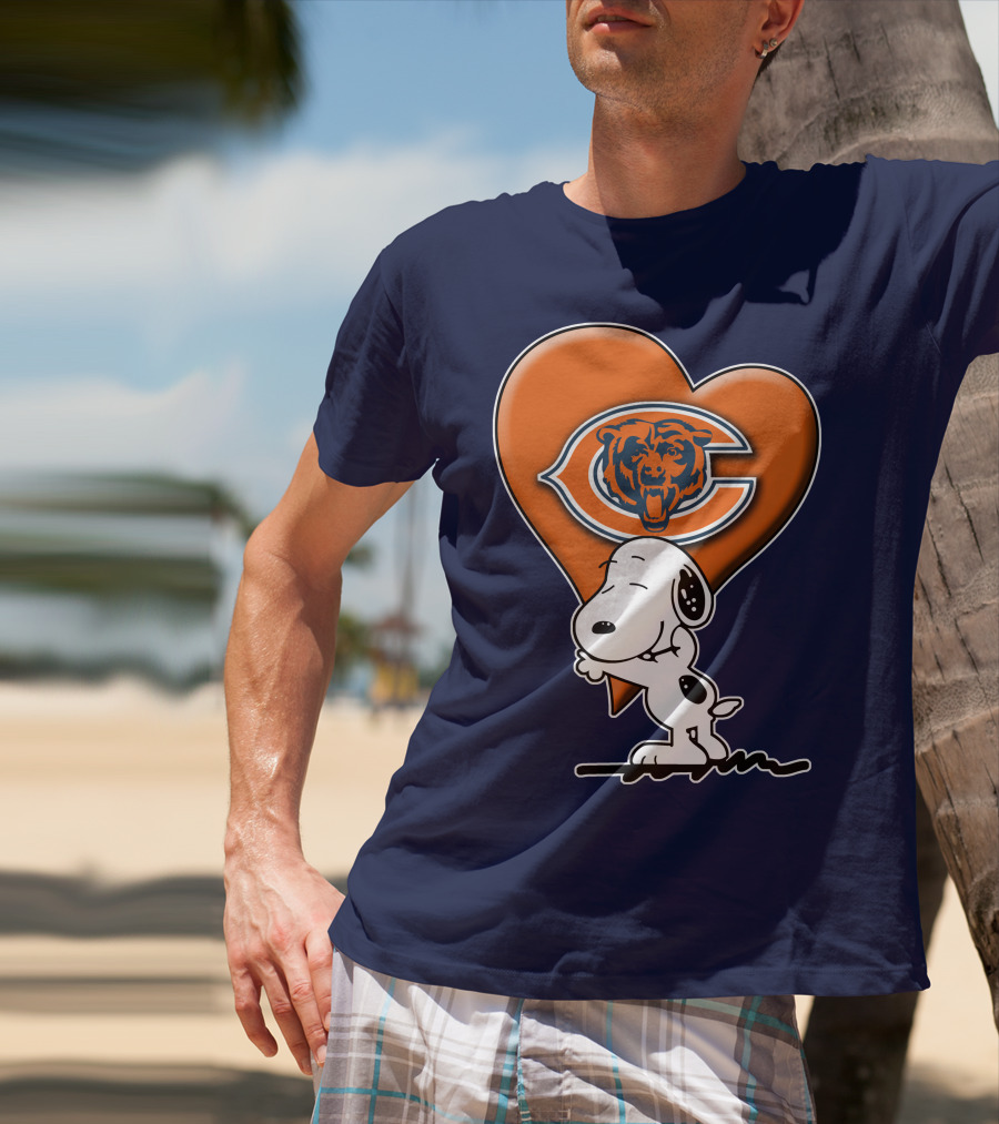 Snoopy Heart Chicago Bears NFL Fan T-Shirt