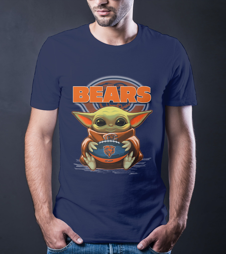 Yoda BEARS Baby Holding Chicago Football T-Shirt