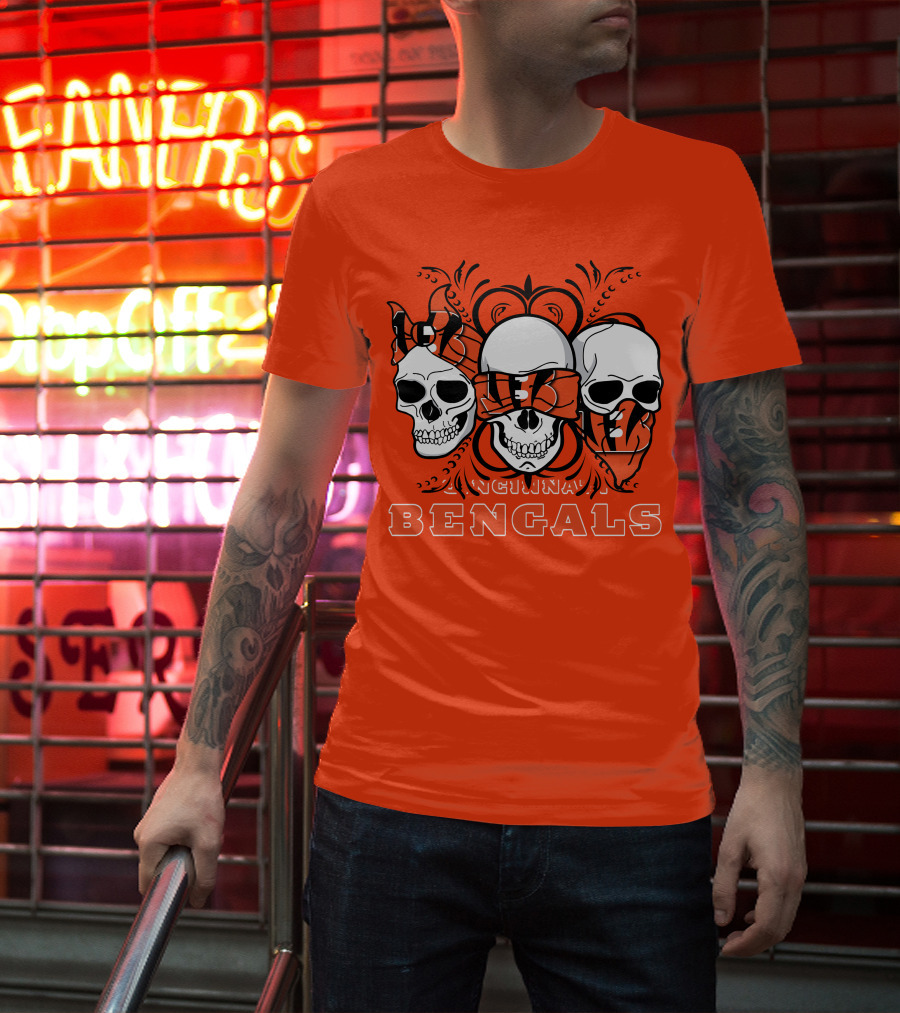 Cincinnati Bengals 3 Skull Motif T-Shirt