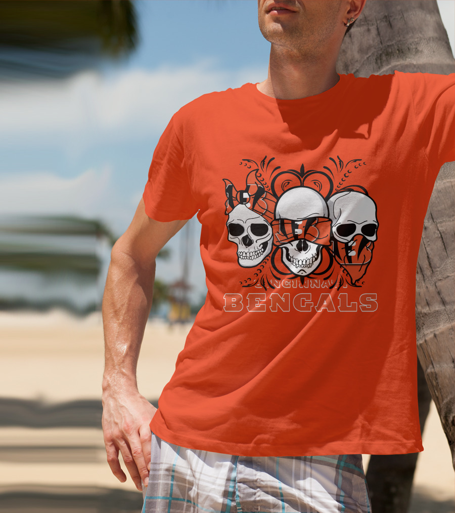 Cincinnati Bengals 3 Skull Motif T-Shirt
