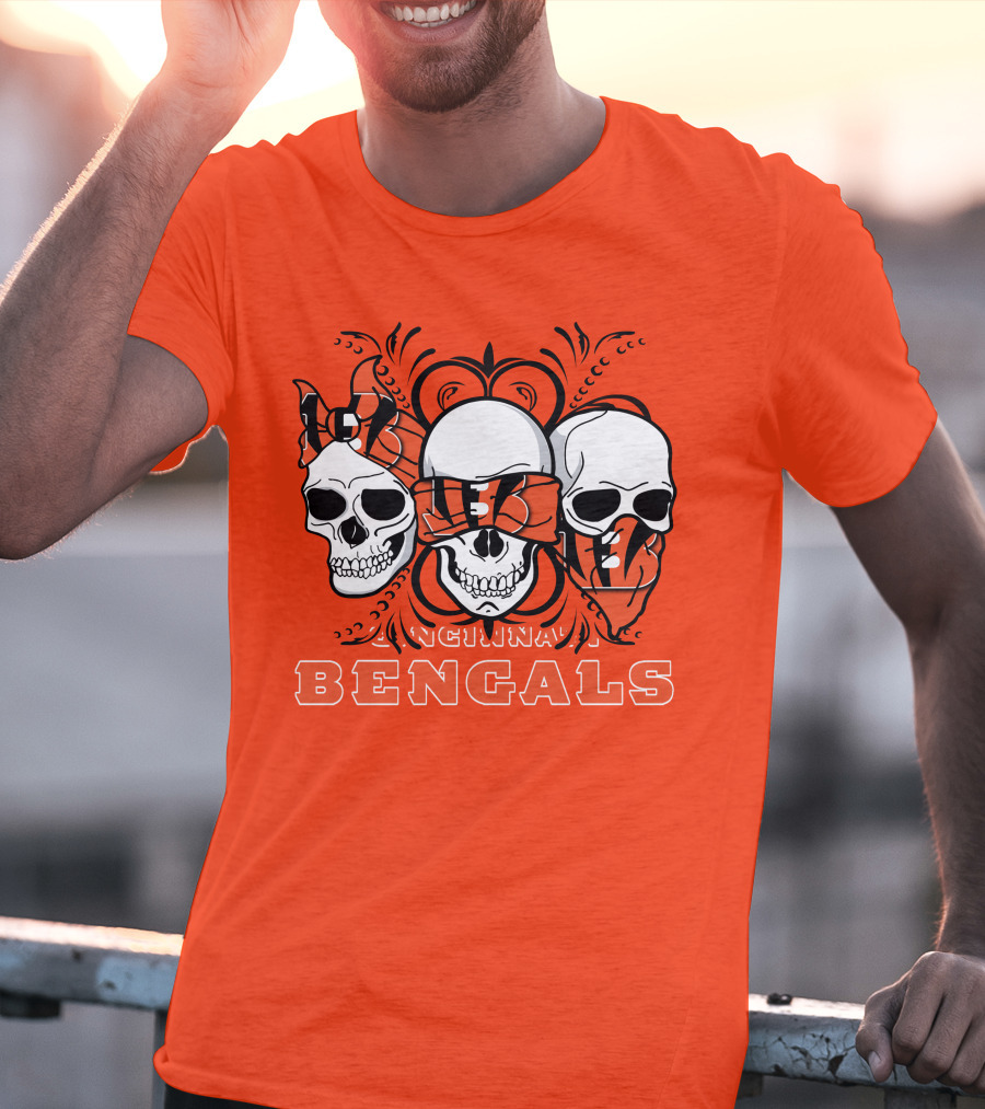 Cincinnati Bengals 3 Skull Motif T-Shirt