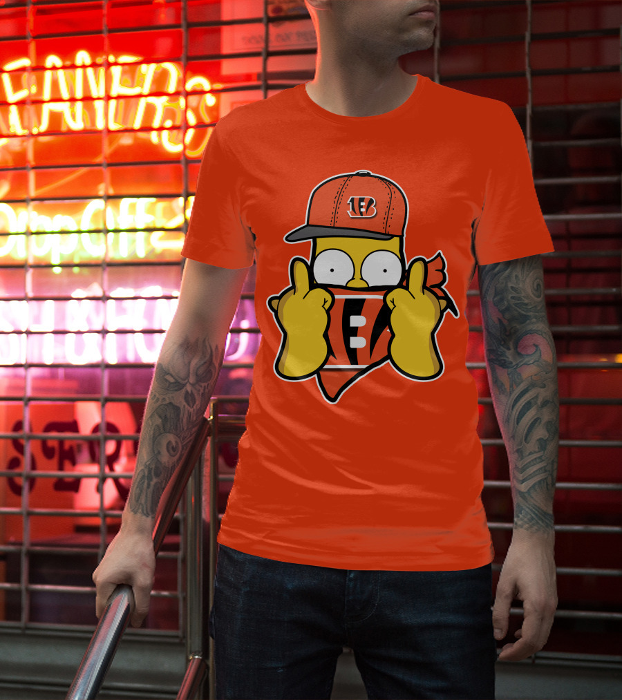 Cincinnati Bengals Fan Cartoon Character With Logo Cap And Scarf T-Shirt