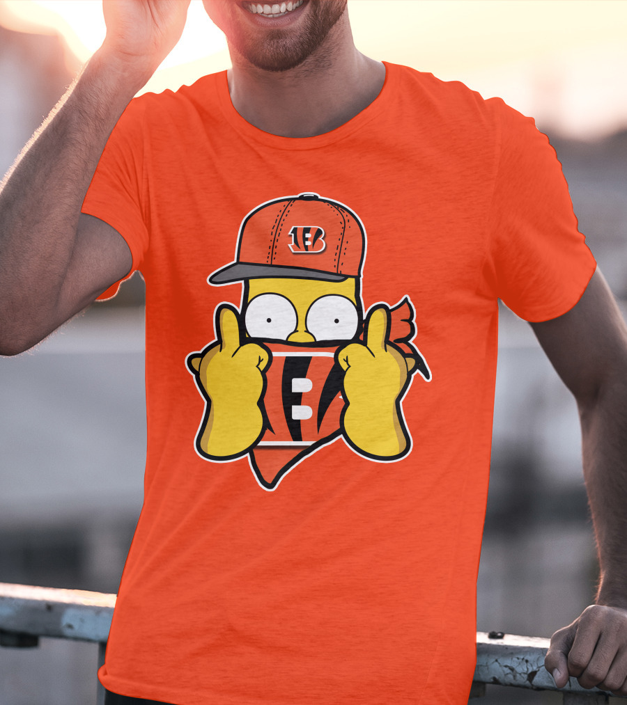 Cincinnati Bengals Fan Cartoon Character With Logo Cap And Scarf T-Shirt