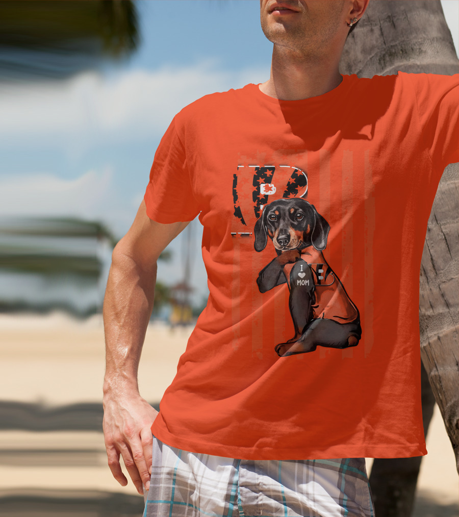 Dachshund Cincinnati Bengals Love I Heart Mom T-Shirt