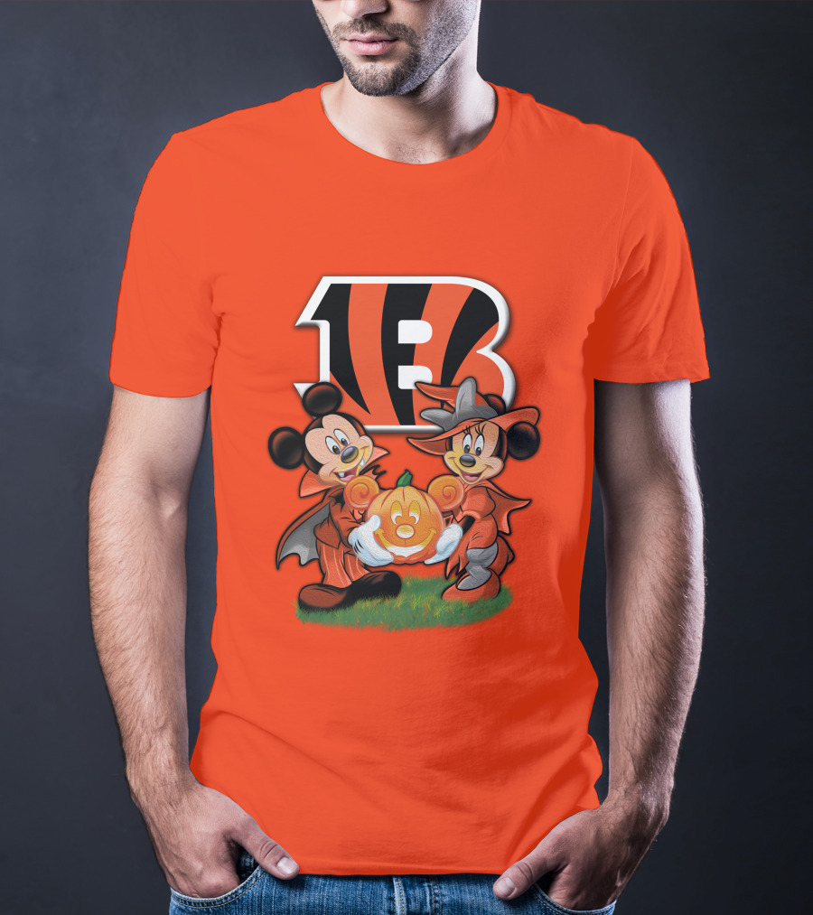 Cincinnati Bengals Halloween Mickey Minnie Pumpkin T-Shirt