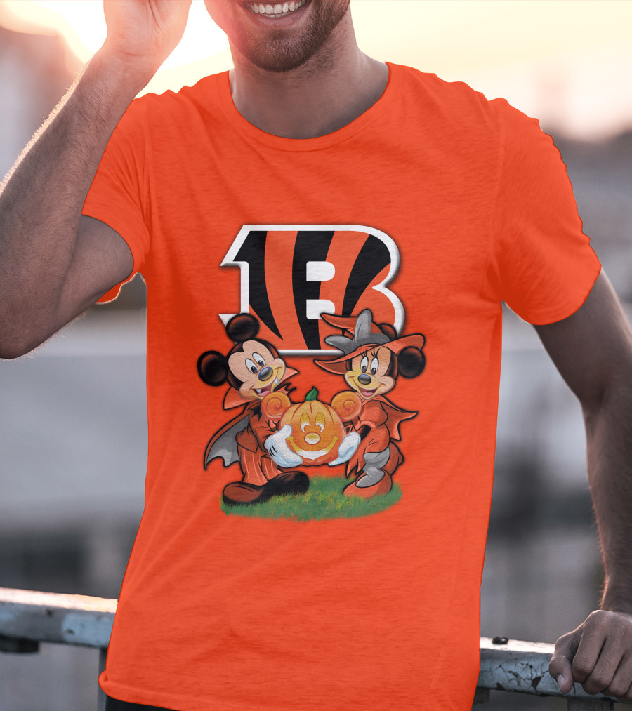Cincinnati Bengals Halloween Mickey Minnie Pumpkin T-Shirt
