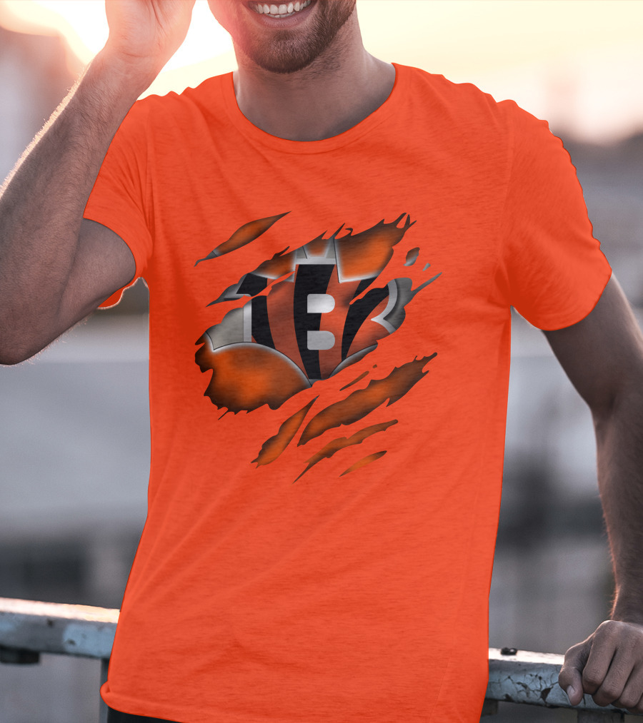 Cincinnati Bengals Tiger Stripes T-Shirt