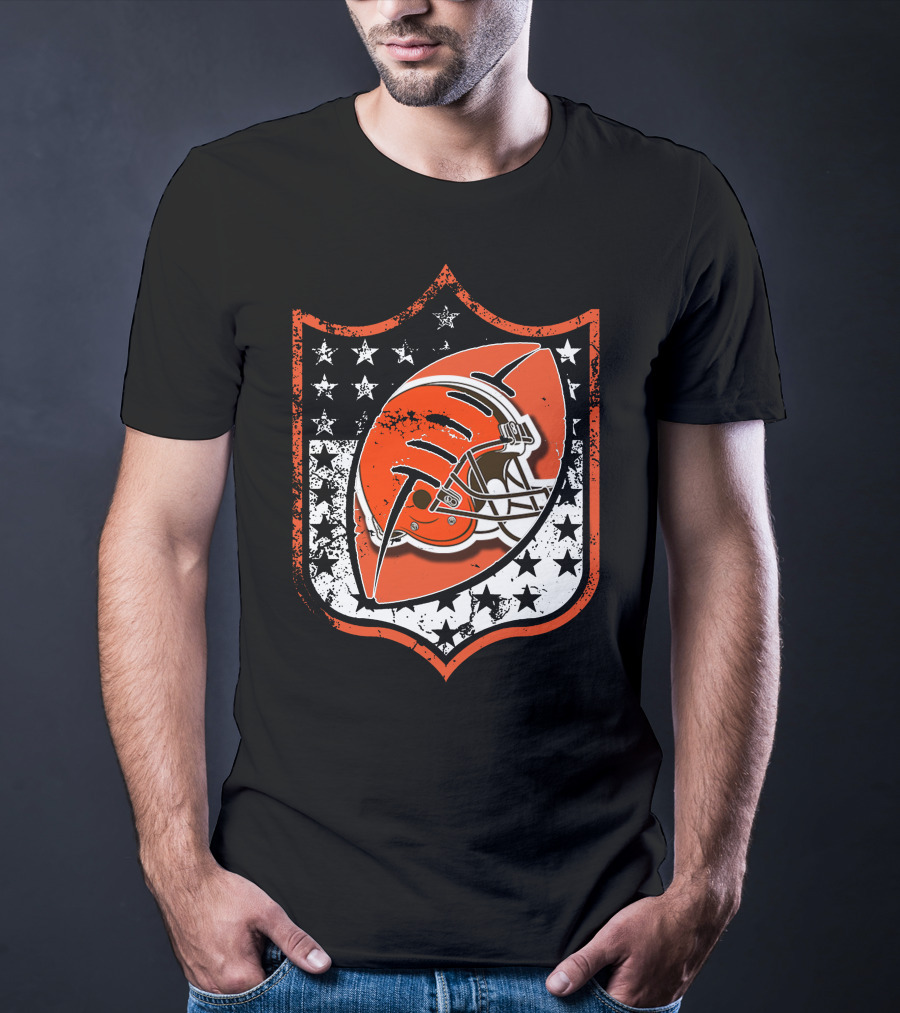 Cleveland Browns Helmet Stars And Stripes T-Shirt