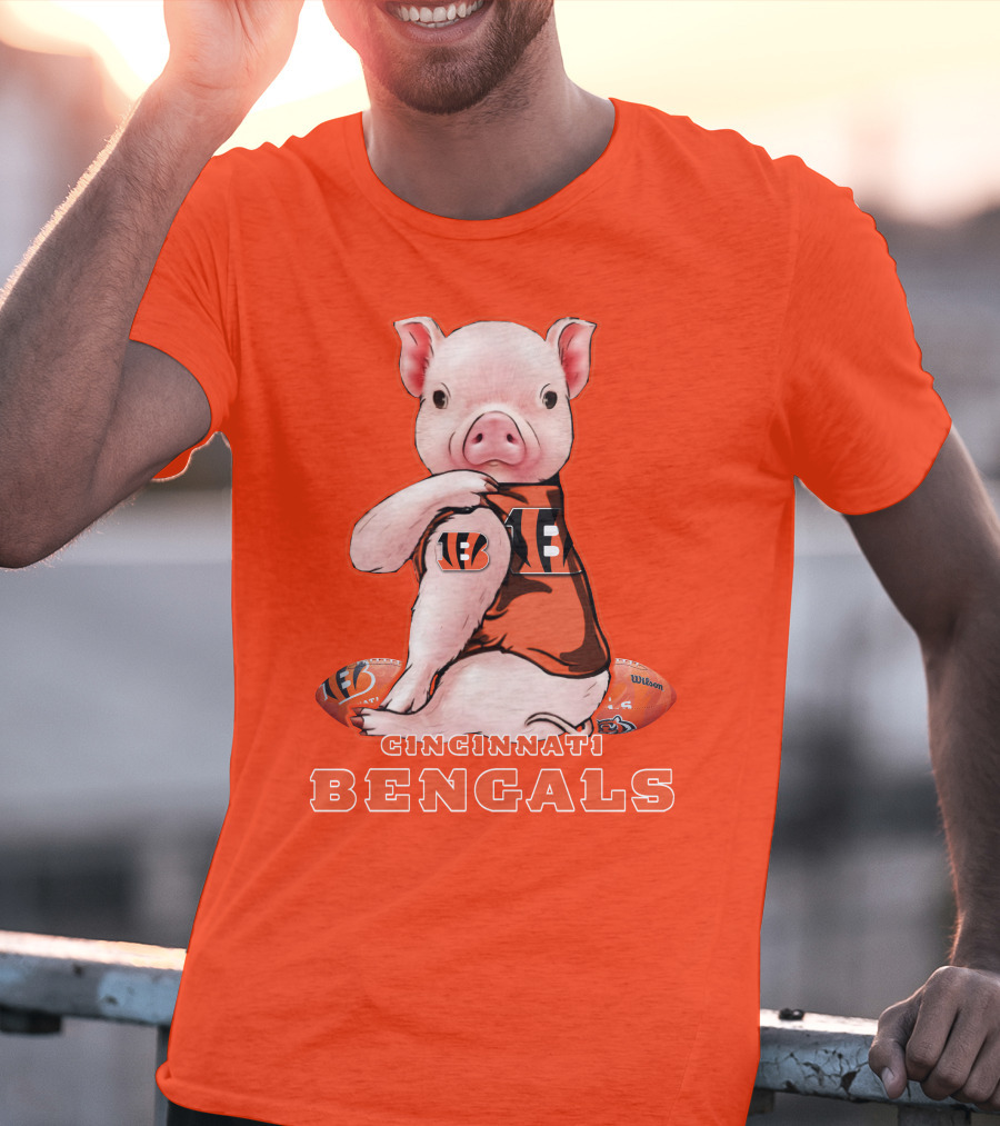Cincinnati Bengals Pig With Football T-Shirt