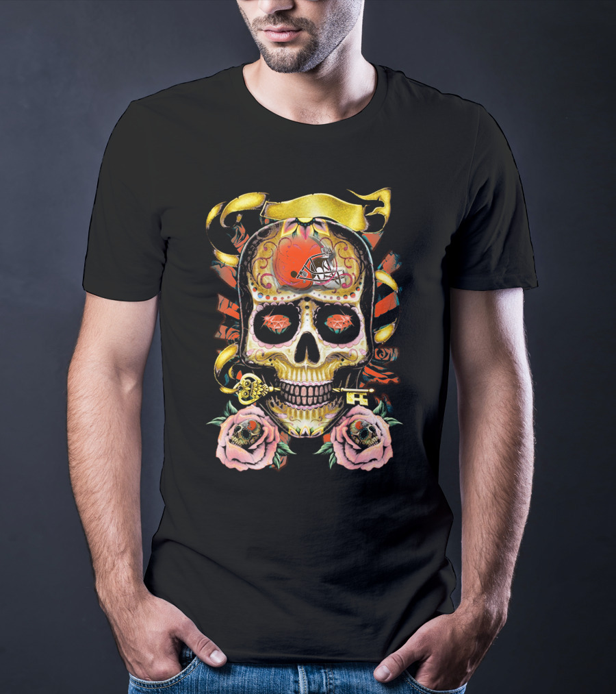 Cleveland Browns Sugar Skull Helmet Roses T-Shirt