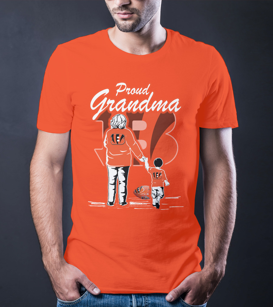 Proud Grandma Cincinnati Bengals Family Spirit Football Fan T-Shirt