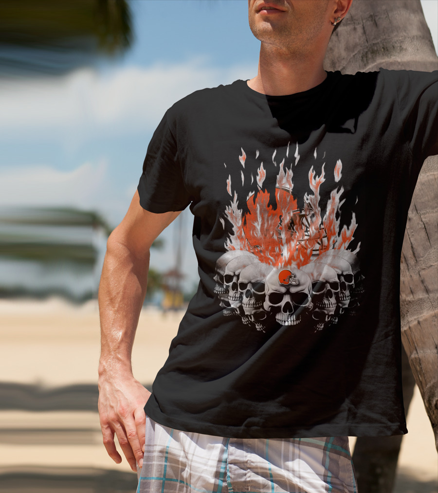 Cleveland Browns 37 Flaming Skull Helmet T-Shirt