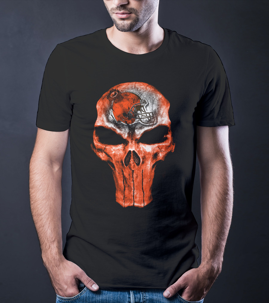 Cleveland Browns Skull Helmet 40 T-Shirt
