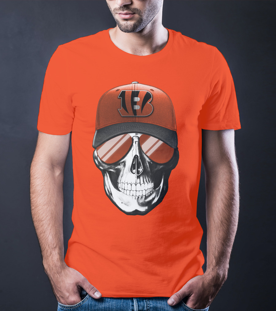 Cincinnati Bengals Skull With Team Logo Hat And Sunglasses T-Shirt