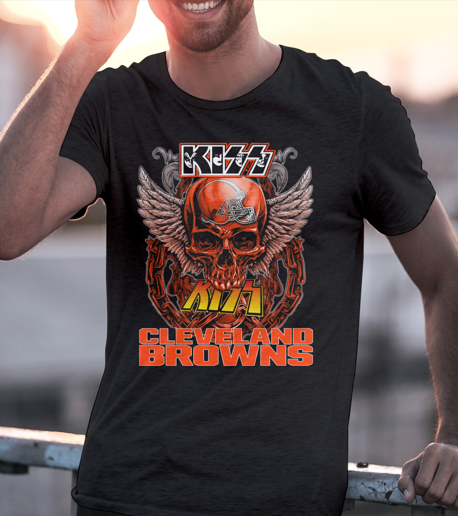 Kiss Cleveland Browns Skull Helmet Wings Chains T-Shirt