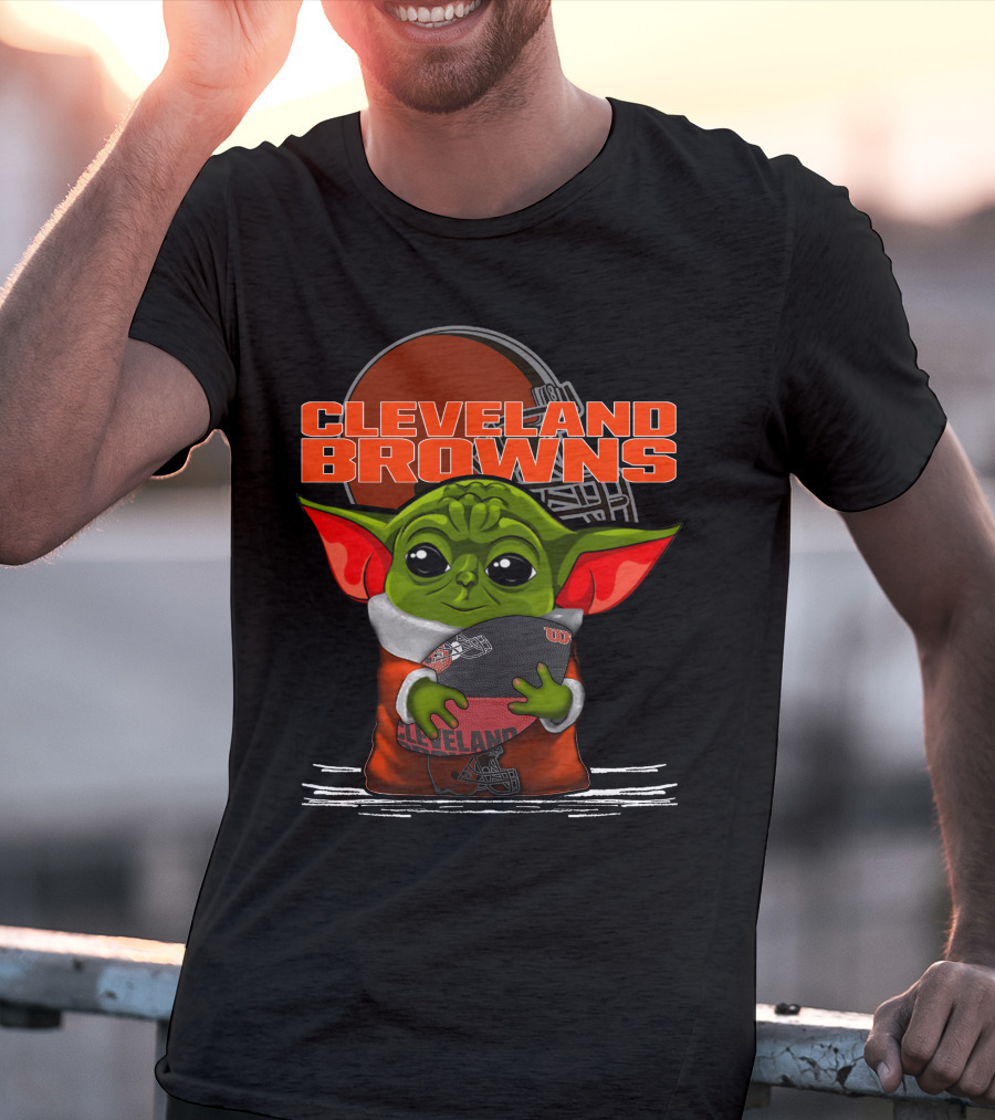 Cleveland Browns Yoda Holding Football T-Shirt