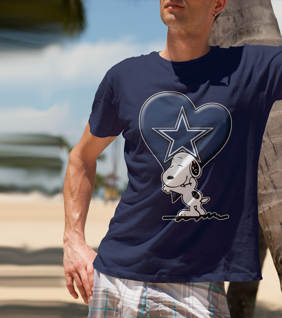 Snoopy Hugging Heart With Dallas Cowboys Star T-Shirt