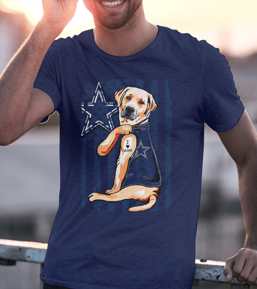 Labrador Retriever Loves Mom Dallas Cowboys Fan T-Shirt