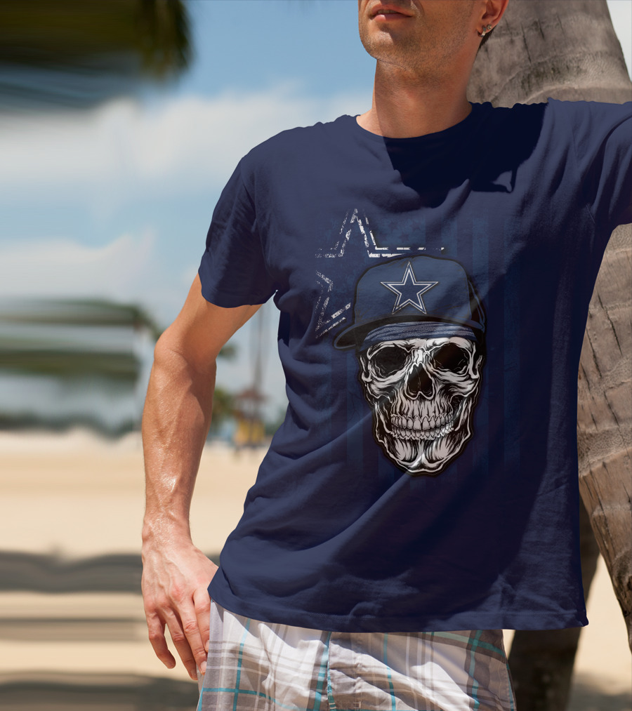 Skull Dallas Cowboys Star Cap With Stripes Background T-Shirt