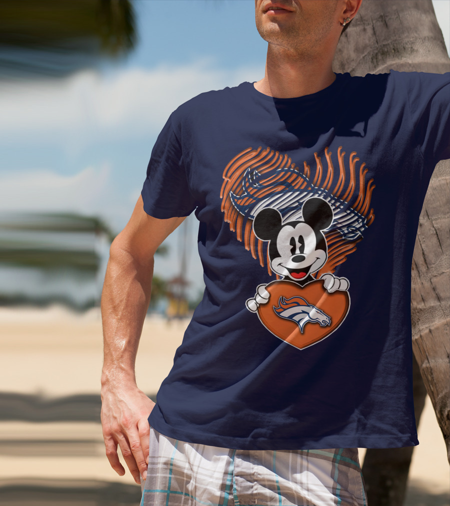 Mickey Mouse Holding Denver Broncos Logo Heart With Bronco Horse Outline T-Shirt