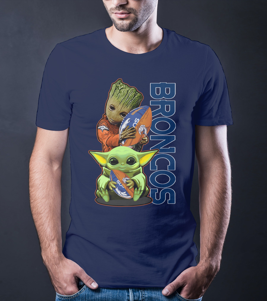 Grzd Denver Broncos Groot And Baby Yoda Holding Broncos Football T-Shirt