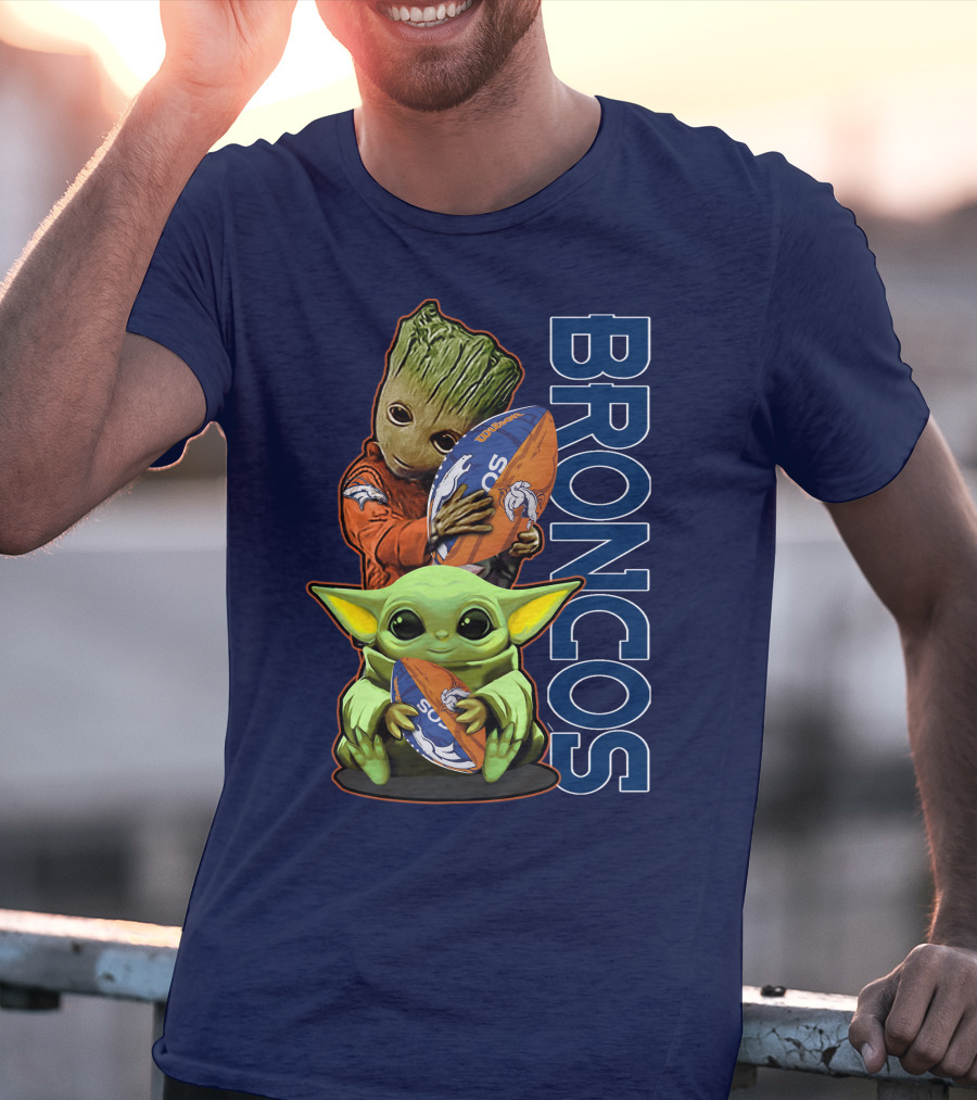 Grzd Denver Broncos Groot And Baby Yoda Holding Broncos Football T-Shirt