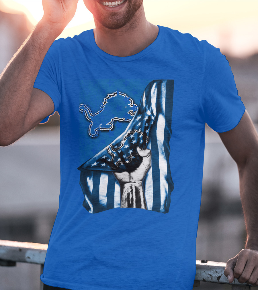Flag V1 Detroit Lions Blue And White Stars And Stripes Fist T-Shirt
