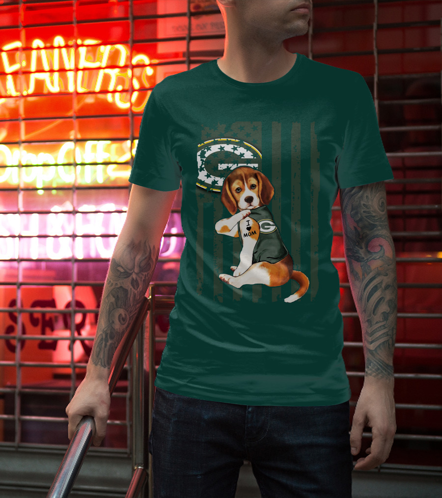 Beagle Wearing Green Bay Packers Jersey With I Love Mom Tattoo T-Shirt