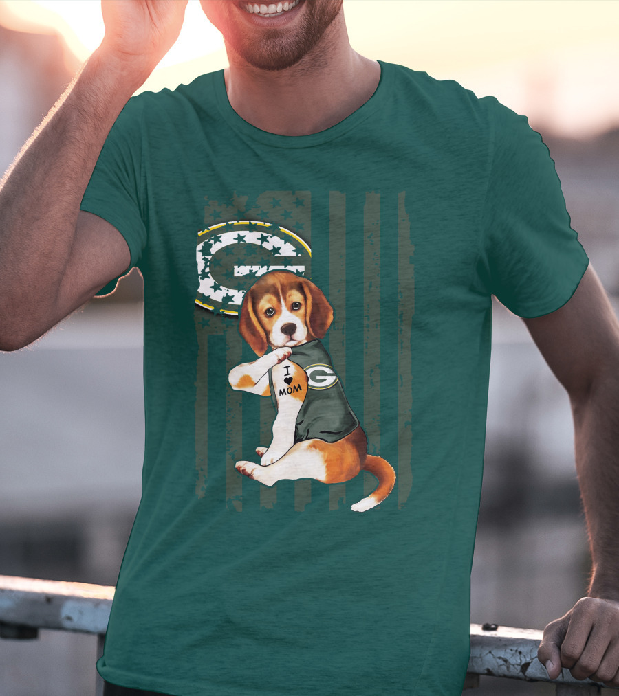 Beagle Wearing Green Bay Packers Jersey With I Love Mom Tattoo T-Shirt
