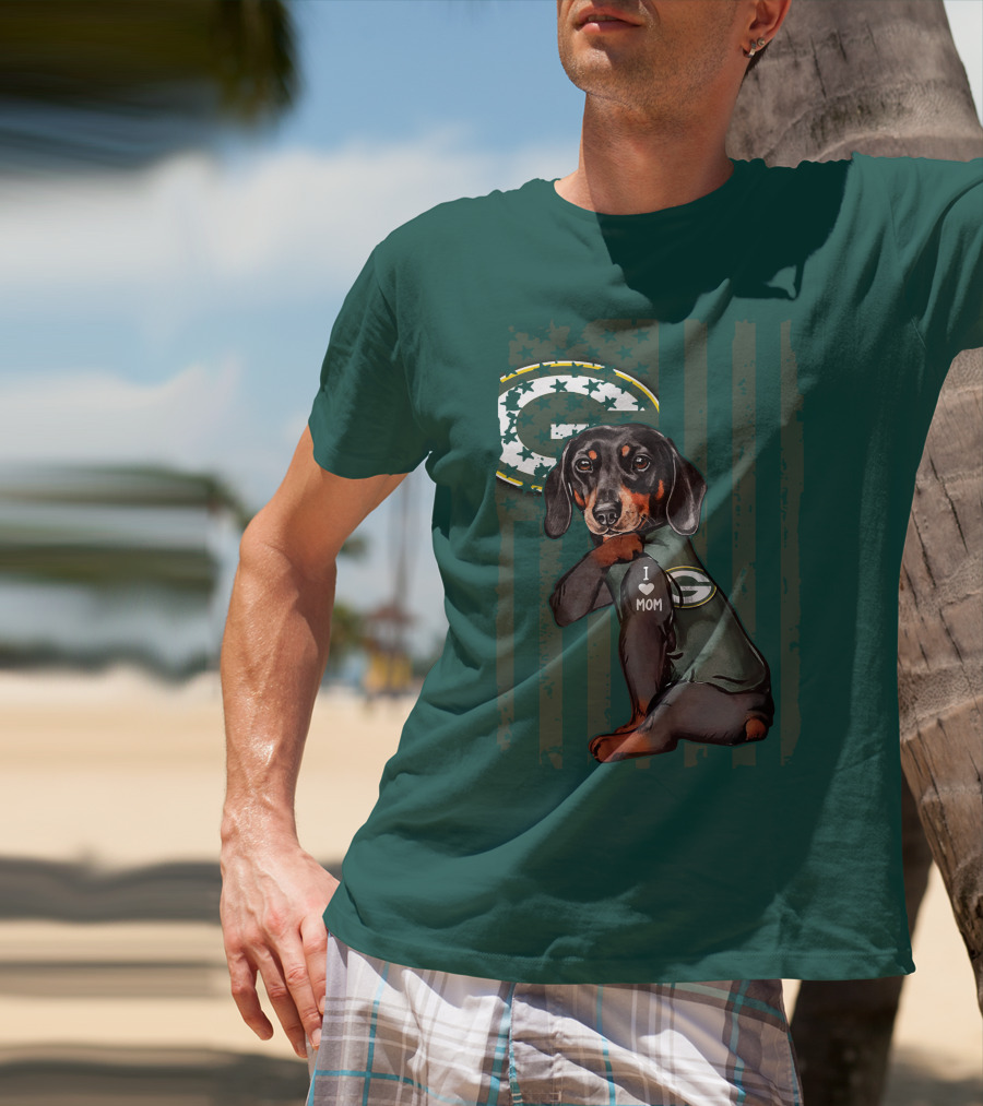 Dachshund Green Bay Packers I Love Mom Fan T-Shirt