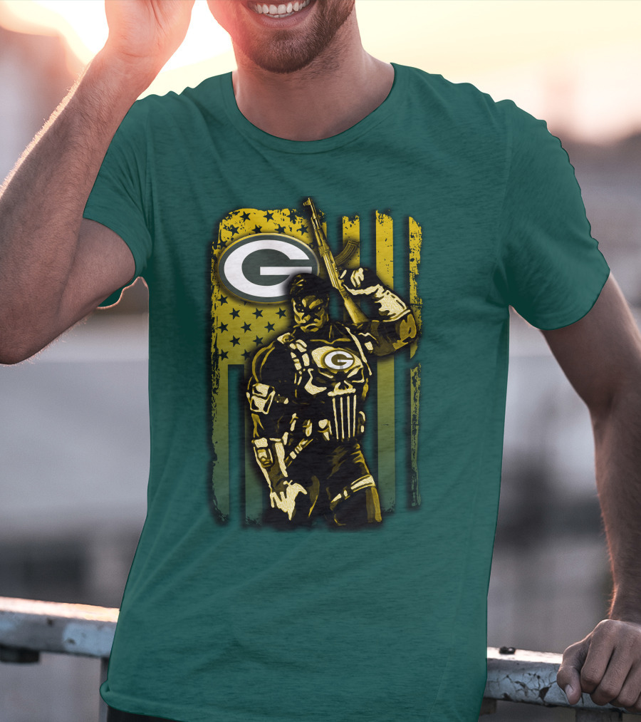 Green Bay Packers Soldier With Rifle And American Flag T-Shirt