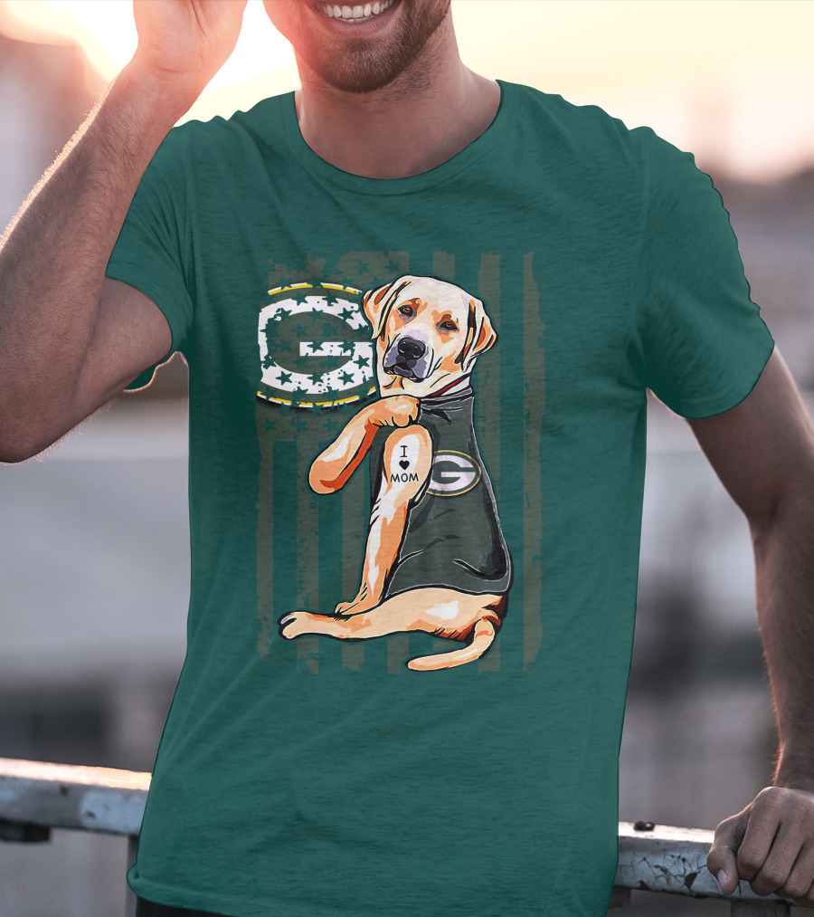 Labrador Retriever I Love Mom Green Bay Packers Fan Stars T-Shirt