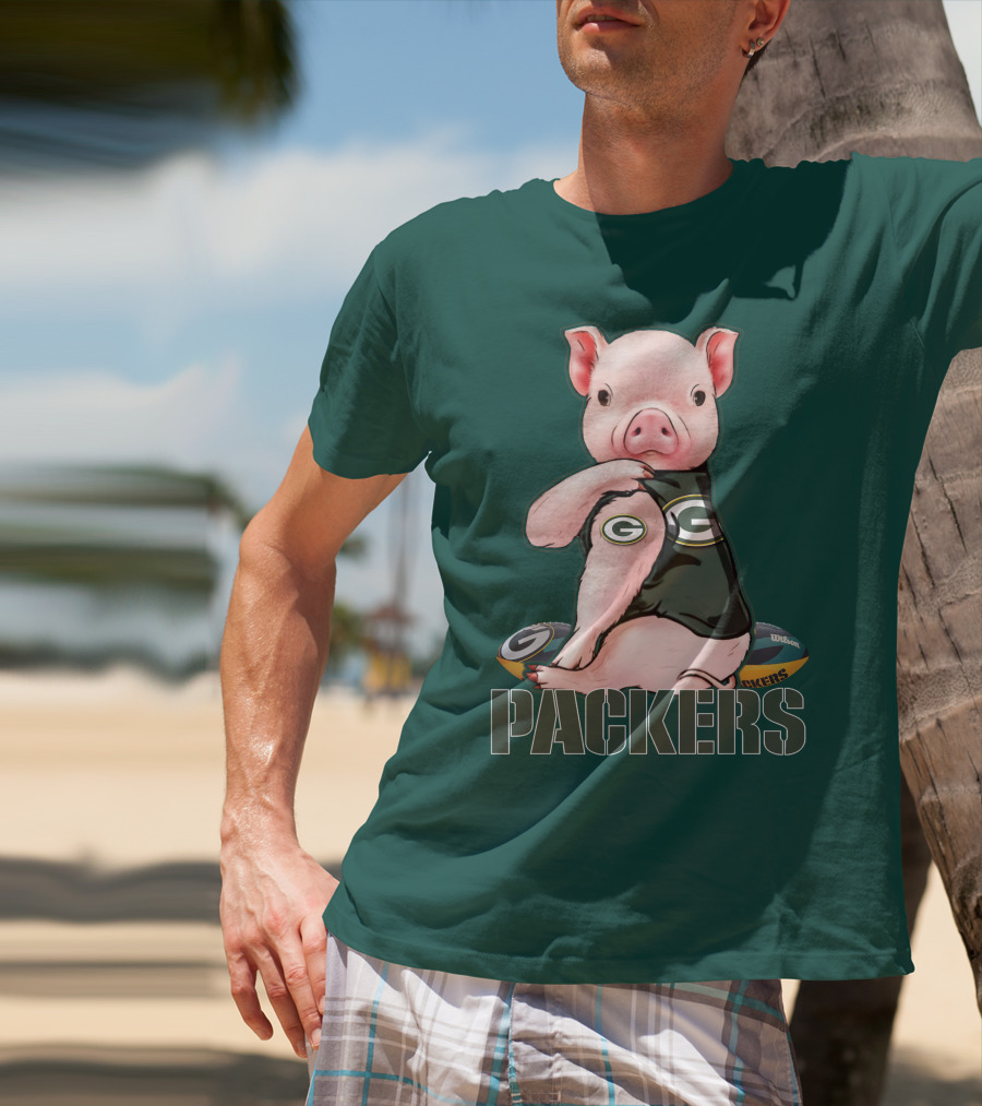 Green Bay Packers Pig Holding Football T-Shirt