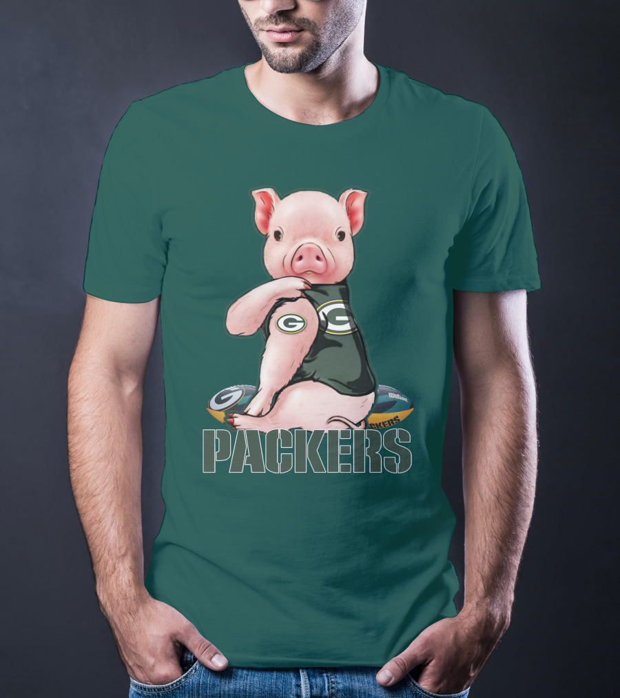 Green Bay Packers Pig Holding Football T-Shirt