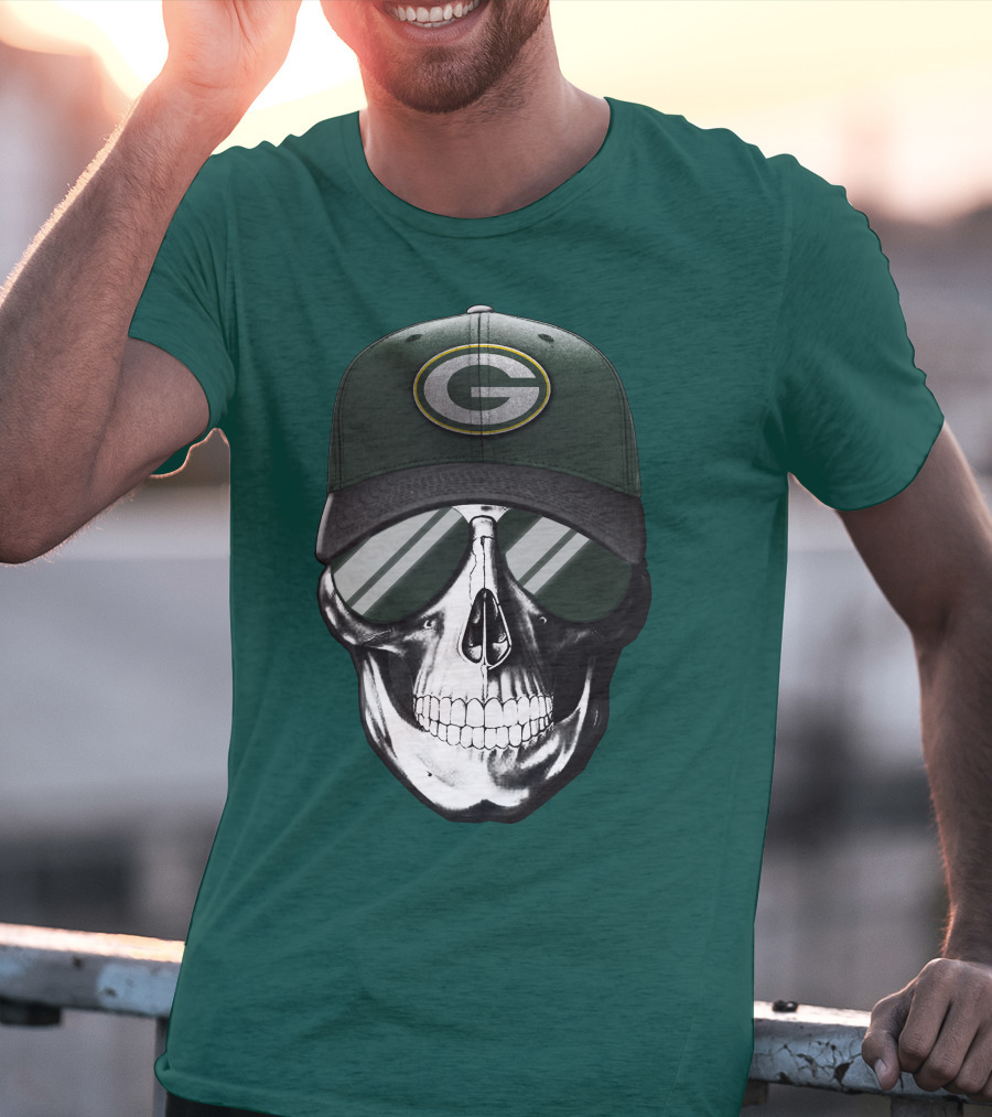 Green Bay Packers Skull Hat T-Shirt