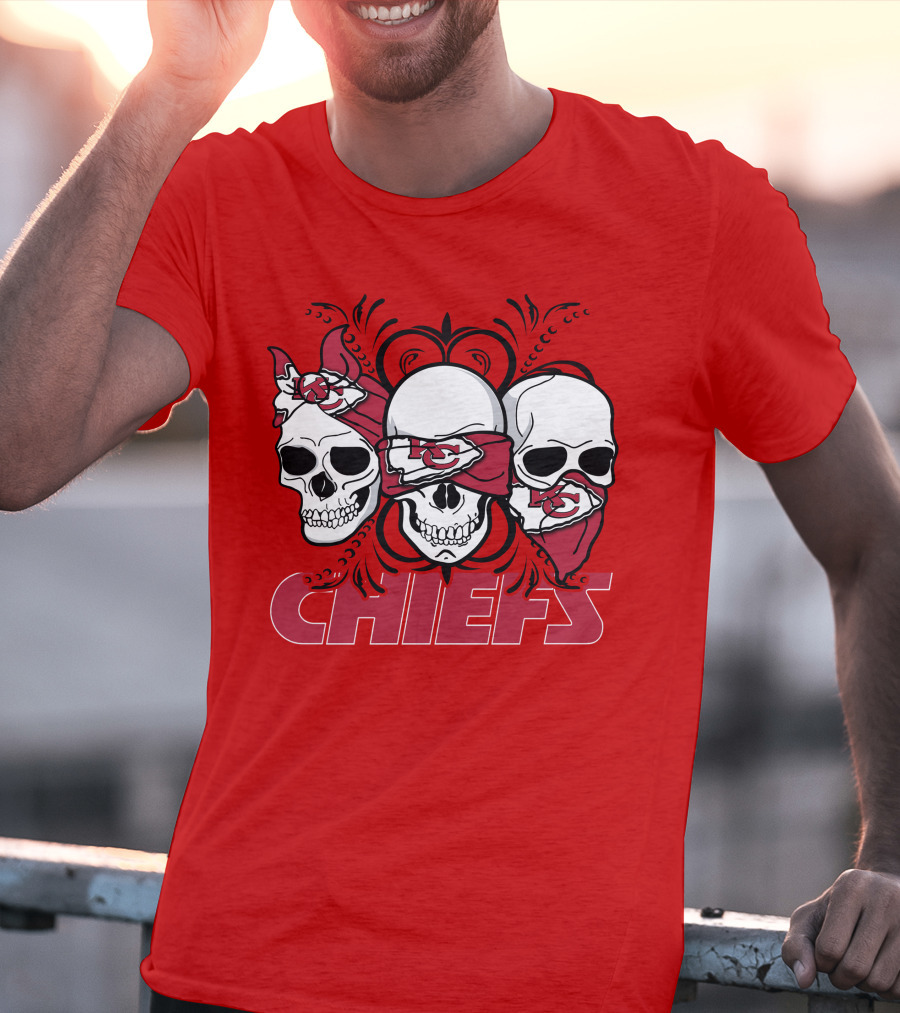 Kansas City Chiefs 3 Skull Bandanas T-Shirt