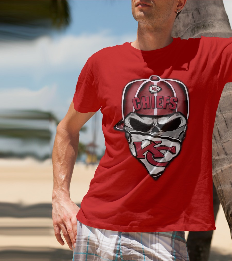 Kansas City Chiefs Skull Bandana Logo Cap T-Shirt
