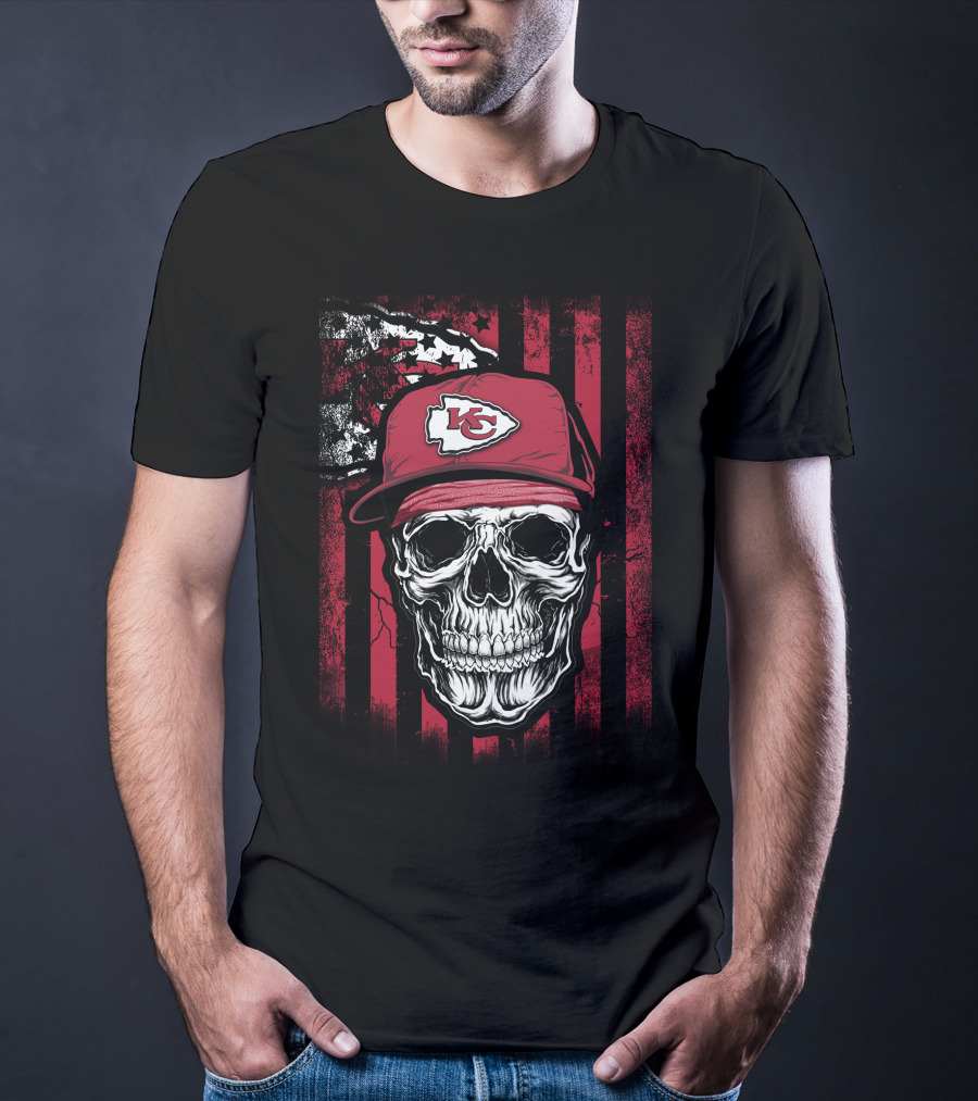 Kansas City Chiefs Skull With Red Cap And Flag Background T-Shirt