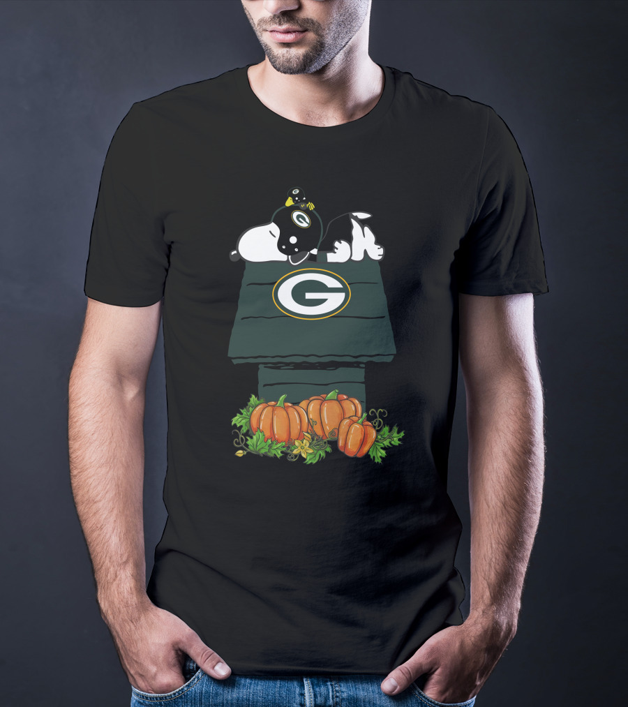Green Bay Packers Snoopy Pumpkin Doghouse Halloween T-Shirt