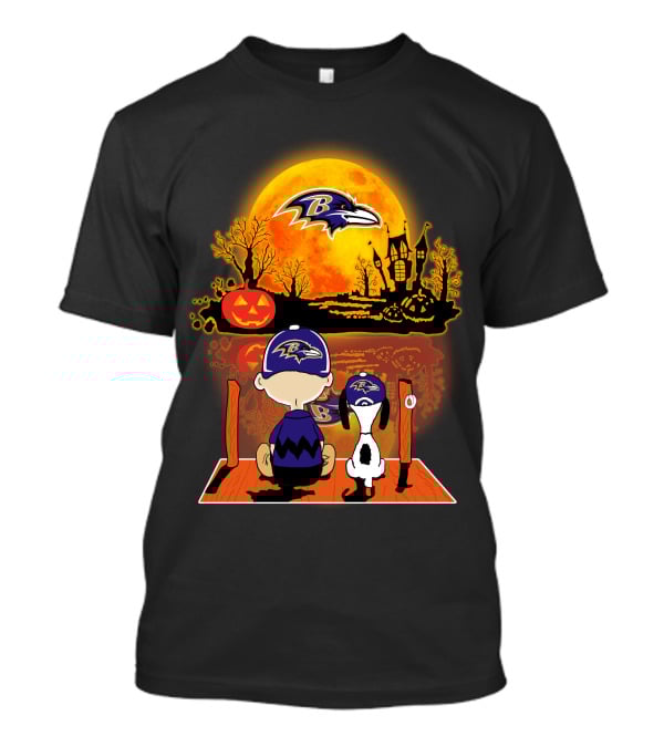 Baltimore Ravens Snoopy And Charlie Brown Halloween Moon Pumpkin Scene T-Shirt