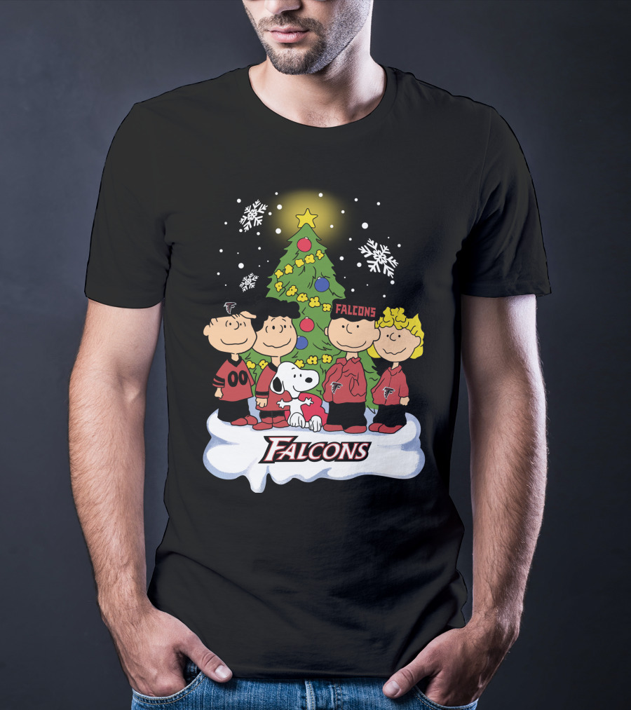 Snoopy Atlanta Falcons Christmas Peanuts Characters Snowflakes Tree T-Shirt