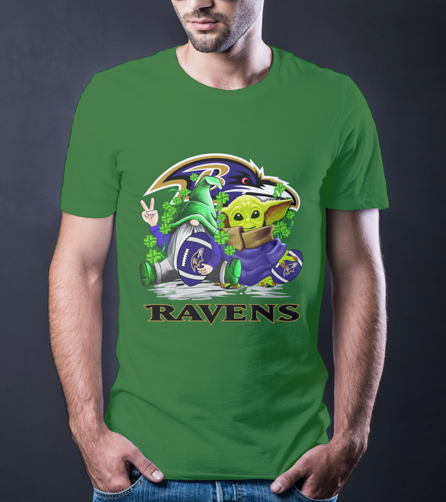 Baltimore Ravens St. Patrick's Day Football Gnome And Baby Alien With Shamrocks T-Shirt