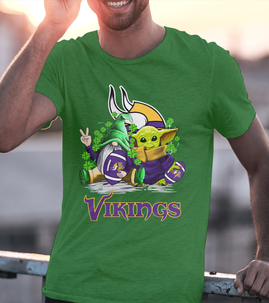Vikings St. Patrick's Day Gnome And Green Alien With Football T-Shirt