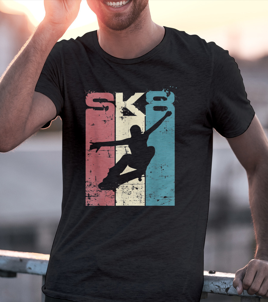 Vintage SK8 Skateboard Lifestyle Retro T-Shirt