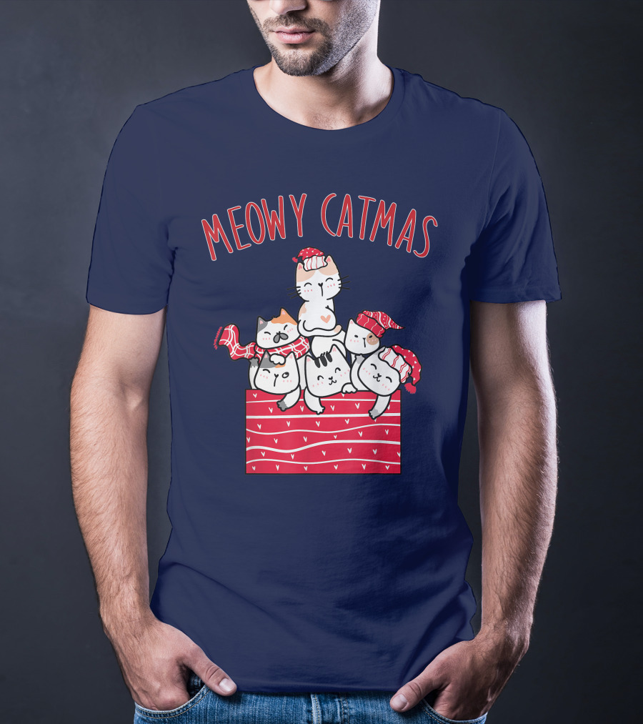 Meowy Catmas Cute Kawaii Anime Christmas Cats T-Shirt