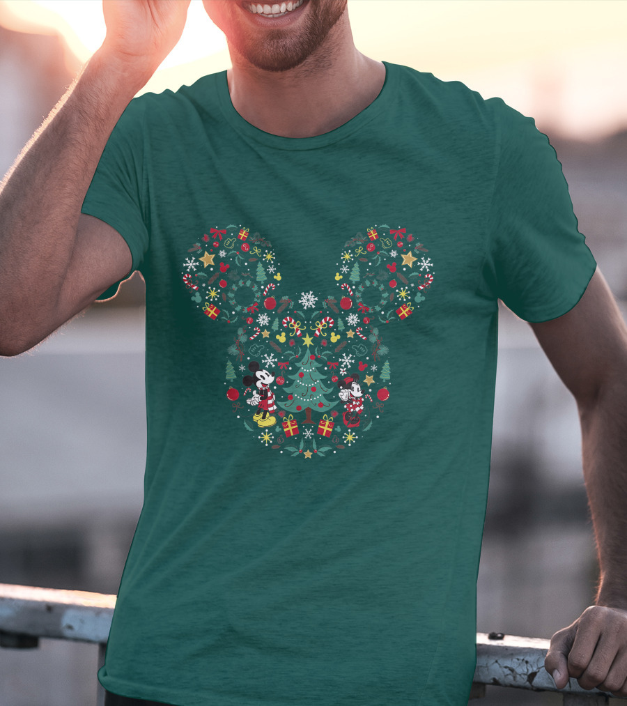 Disney Mickey And Minnie Christmas Tree Wreath Holiday Mashup T-Shirt