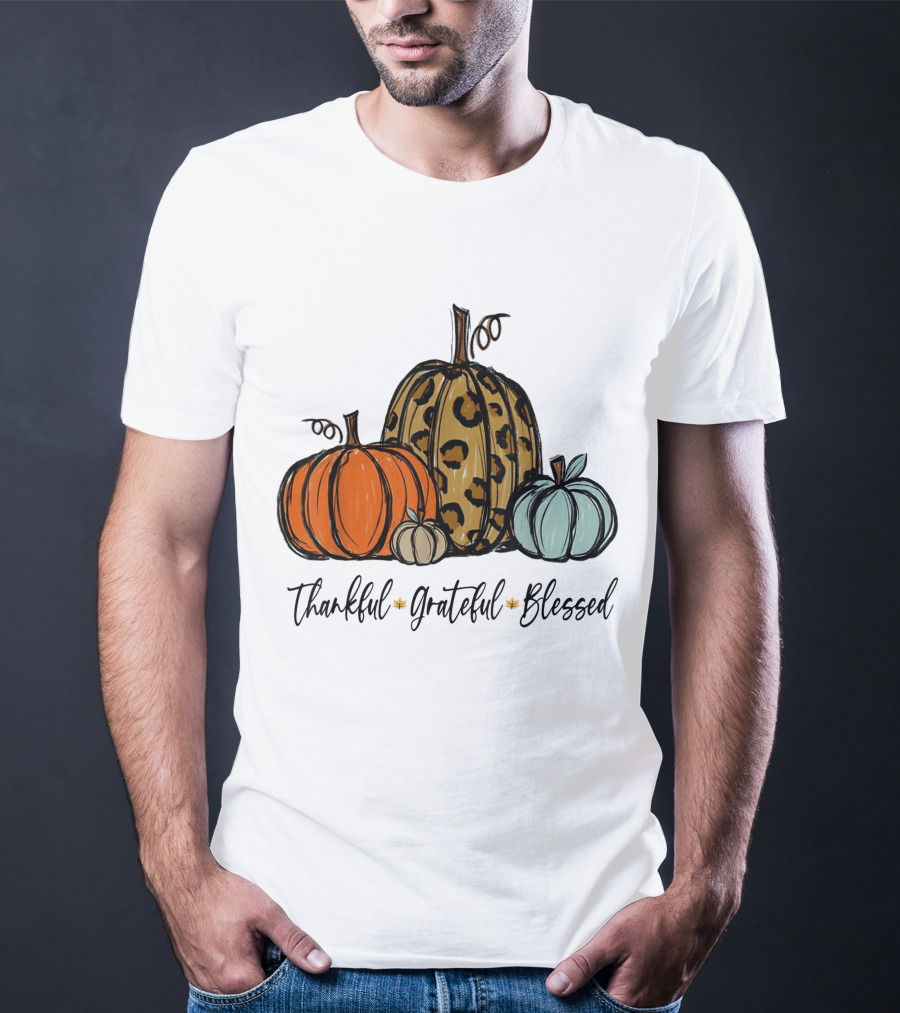 Thankful Grateful Blessed Leopard Print Pumpkin Thanksgiving Day T-Shirt